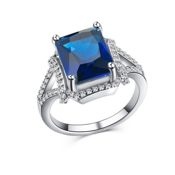 Jewelry - Beautiful 925 Silver Ring 2.95ct Blue Sapphire New